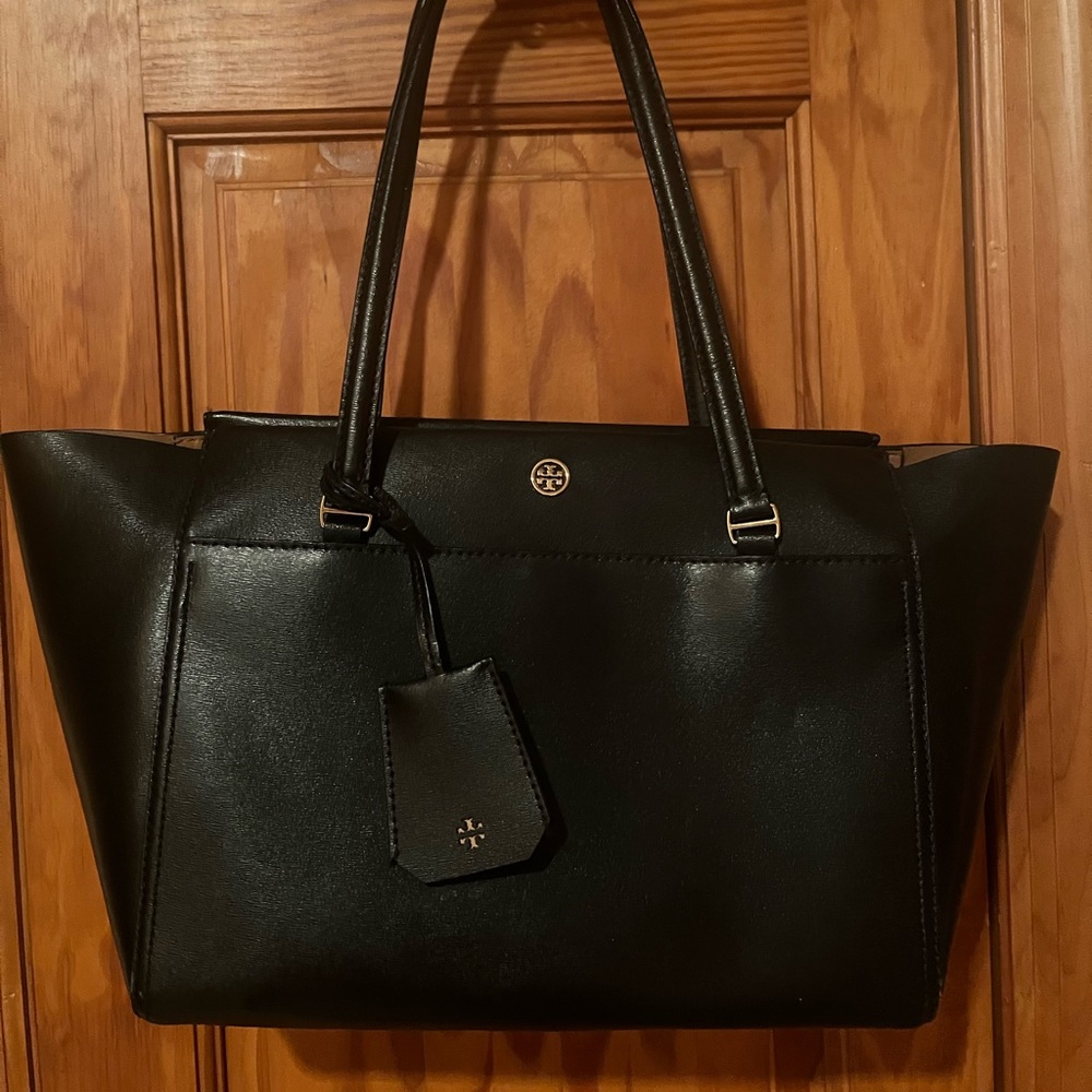 Tory Burch Robinson Tote Bag